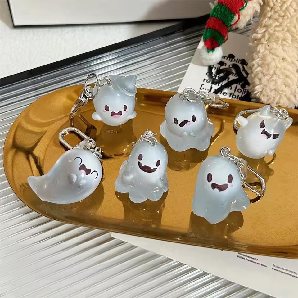 Resin Art Hanging - Halloween Jelly Ghost Keychain, Three-Dimensional Cartoon